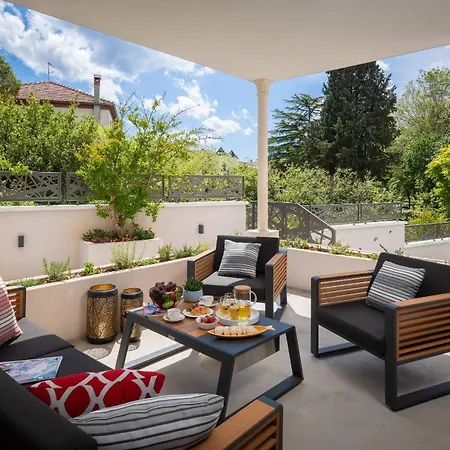 Villa Stunning Scorpaena With Swimming Pool
